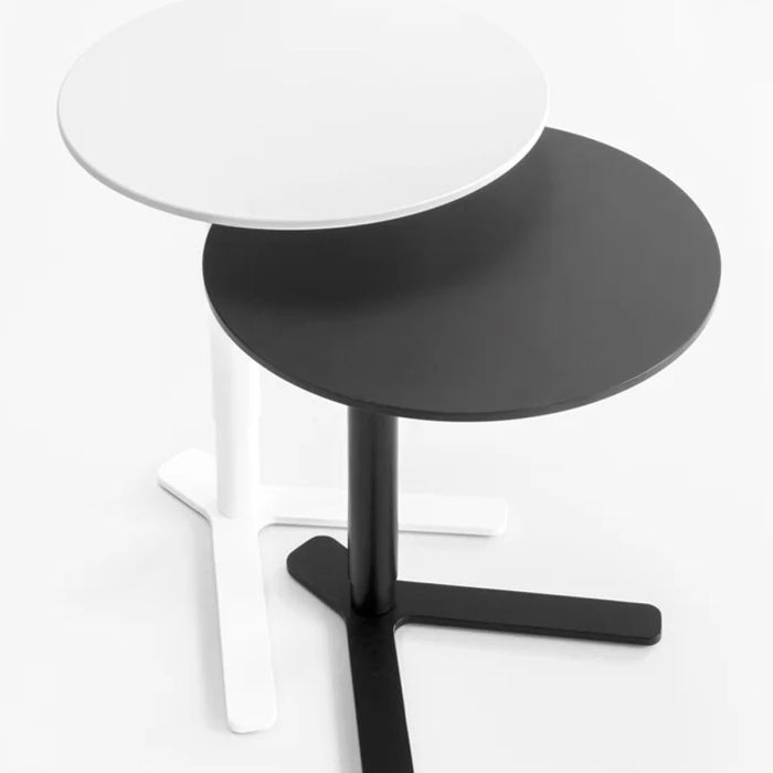 Table - Yo