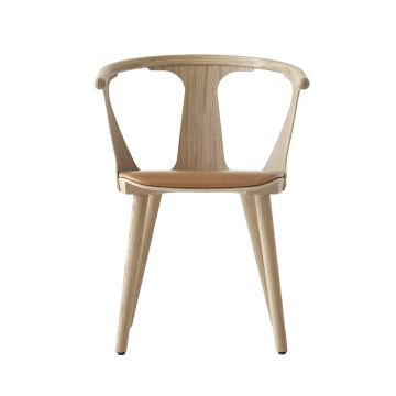 Petit Fauteuil In Between SK2 - Chêne Huilé Blanc/ Cuir de Soie Cognac (Outlet)